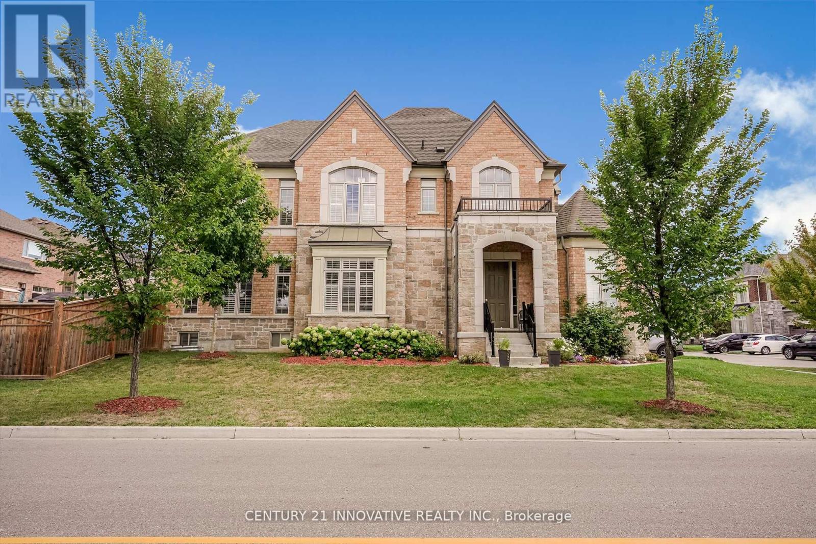 94 BRABIN CIRCLE, whitby, Ontario