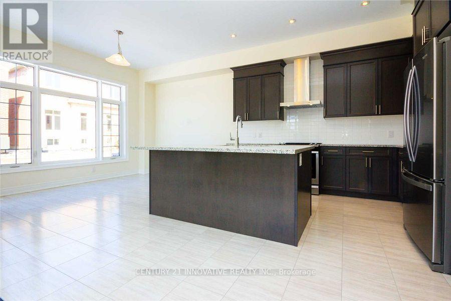 94 Brabin Circle, Whitby, Ontario  L1P 0C1 - Photo 10 - E12787048