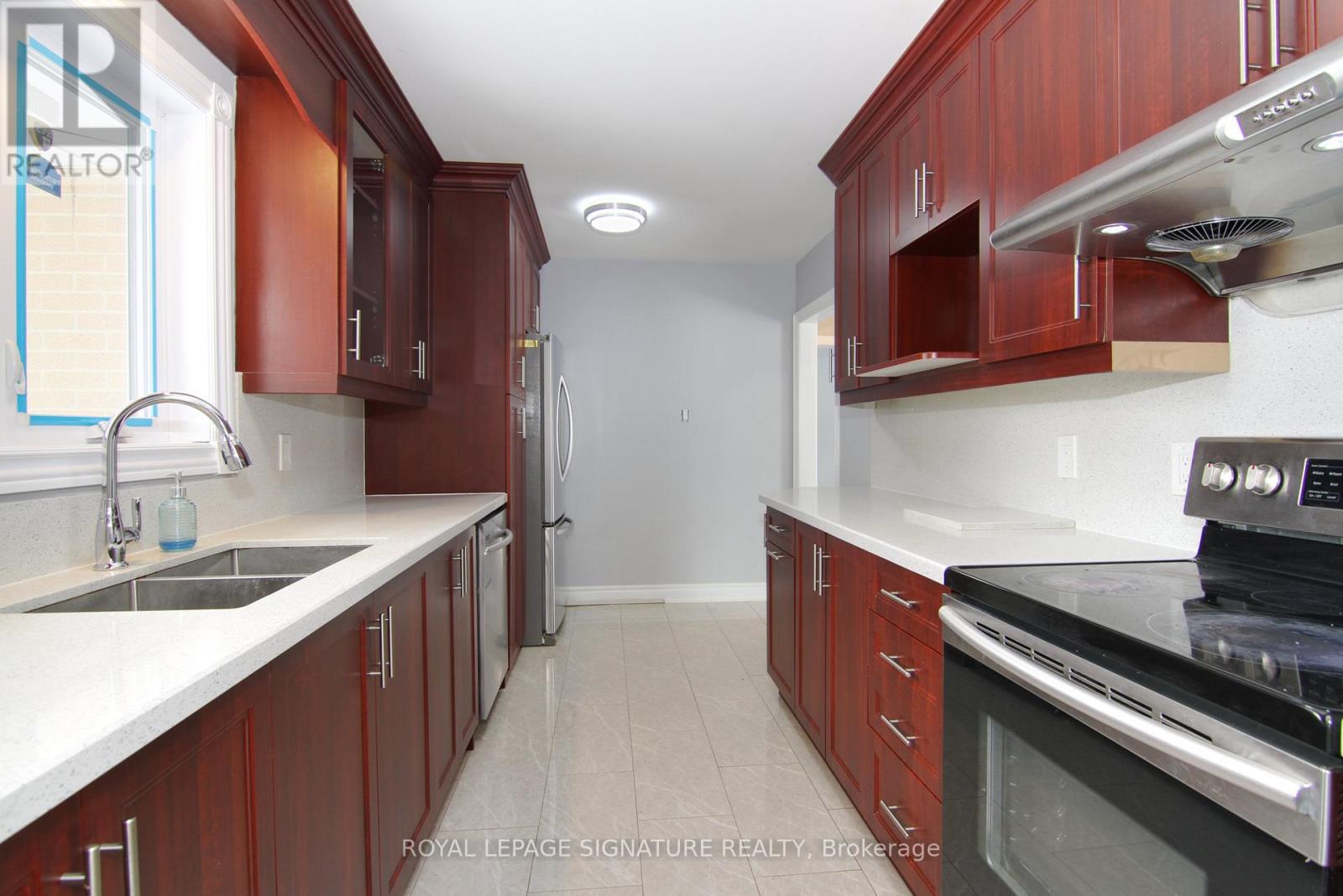 Main - 441 Brimorton Drive, Toronto, Ontario  M1H 2E4 - Photo 6 - E12787202