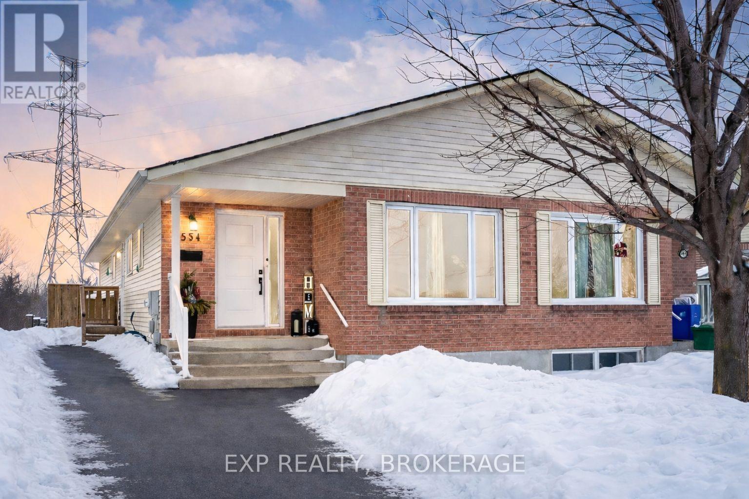 554 WHISTLER TERRACE, kingston (east gardiners rd), Ontario