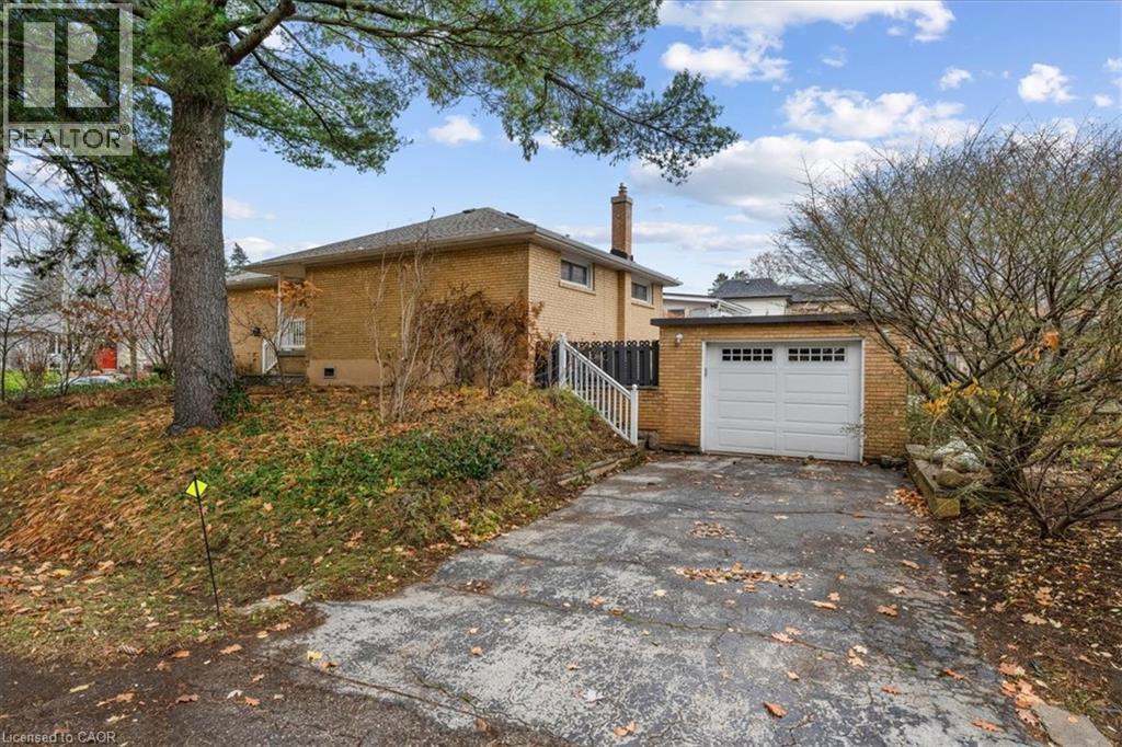 402 Willis Drive, Oakville, Ontario  L6L 4V3 - Photo 4 - 40805098