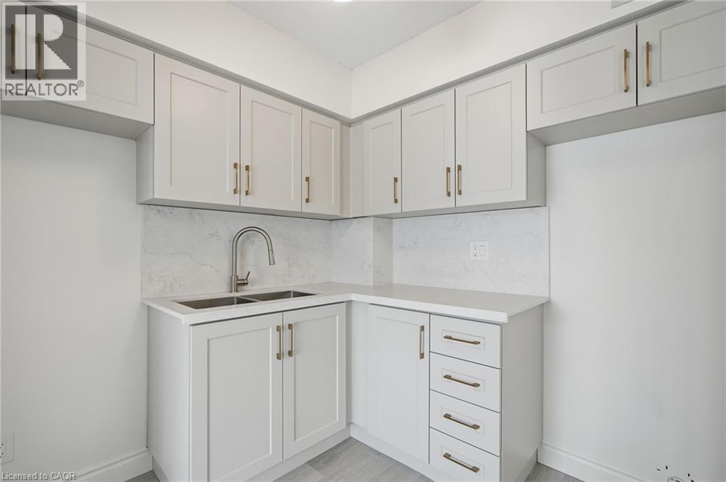 180 Limeridge Road W Unit# 208, Hamilton, Ontario  L9C 7H7 - Photo 10 - 40804958