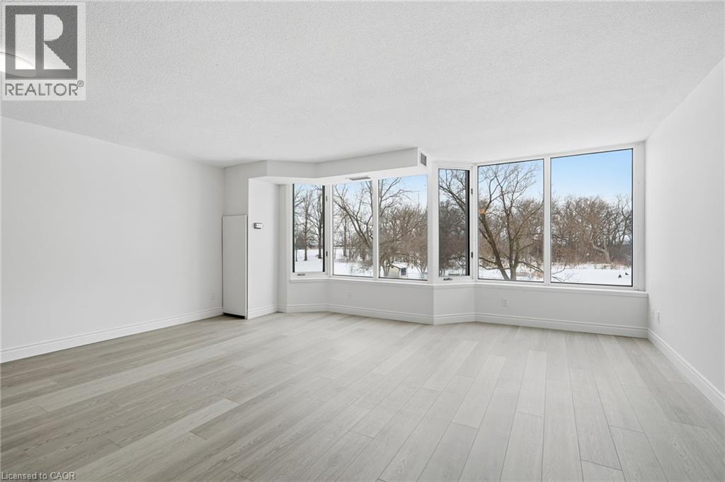 180 Limeridge Road W Unit# 208, Hamilton, Ontario  L9C 7H7 - Photo 11 - 40804958