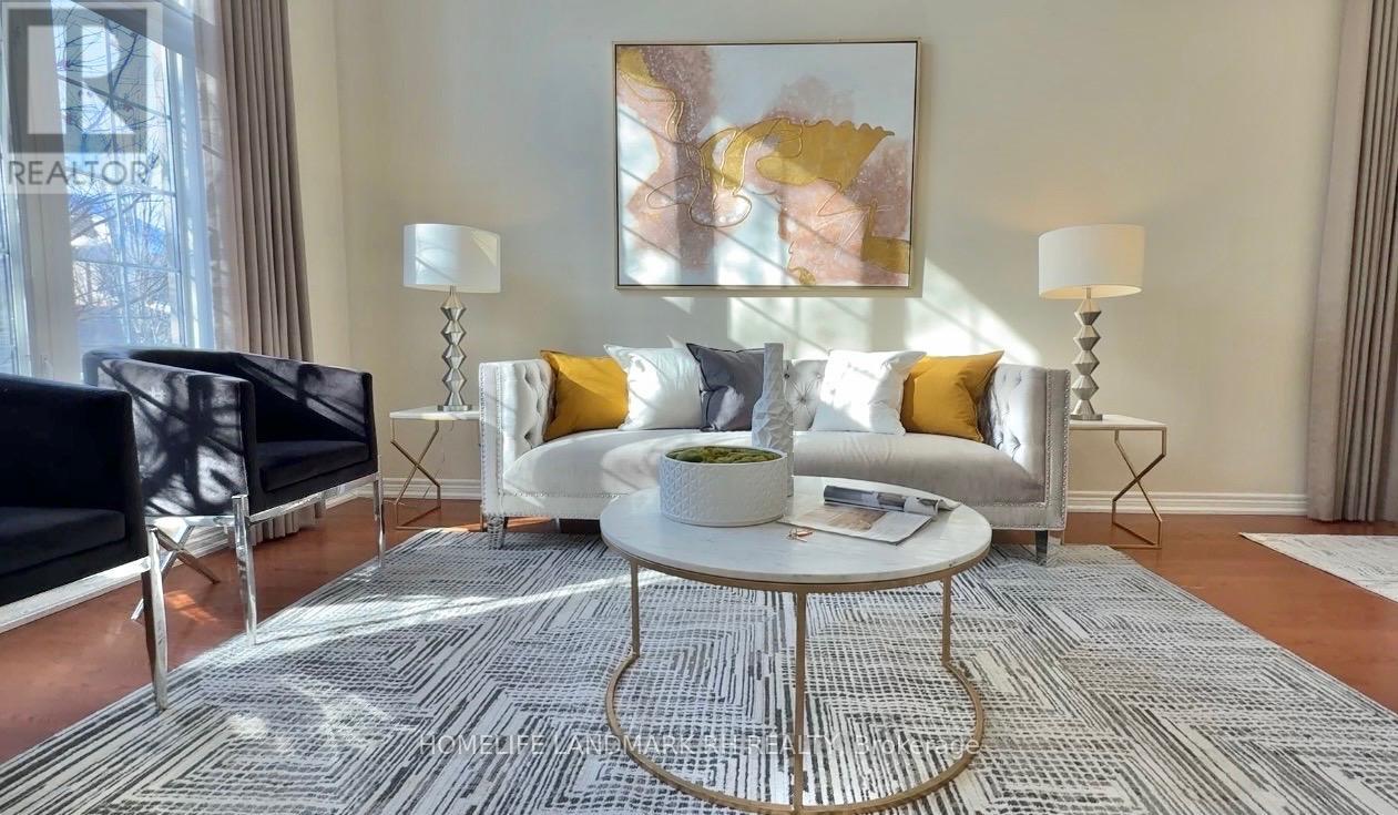 26 Jacobi Court, Vaughan (Patterson), Ontario  L4J 9H8 - Photo 2 - N12787000