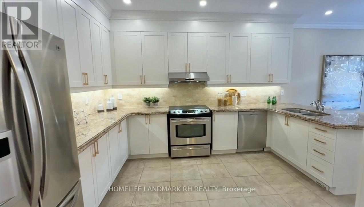 26 Jacobi Court, Vaughan (Patterson), Ontario  L4J 9H8 - Photo 4 - N12787000