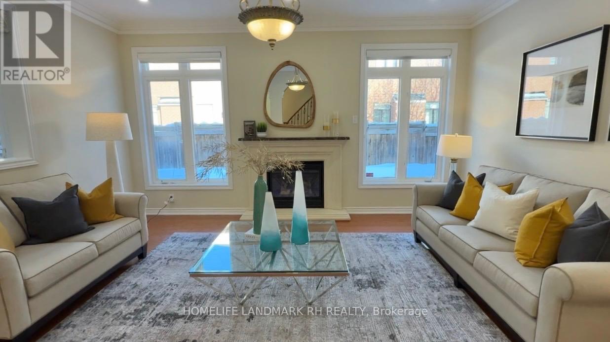 26 Jacobi Court, Vaughan (Patterson), Ontario  L4J 9H8 - Photo 6 - N12787000