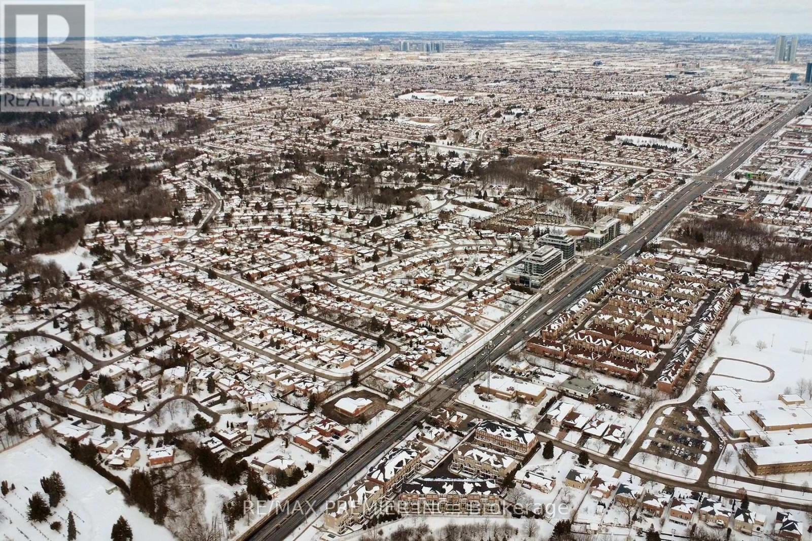 C14 - 26 Bruce Street, Vaughan (East Woodbridge), Ontario  L4L 0H4 - Photo 37 - N12787026