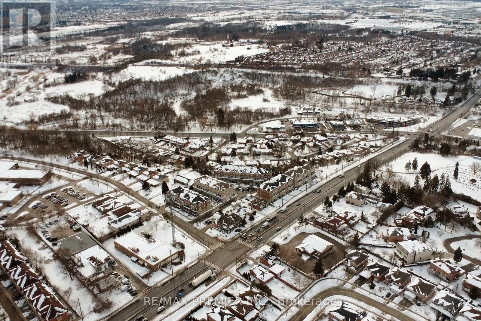 C14 - 26 Bruce Street, Vaughan (East Woodbridge), Ontario  L4L 0H4 - Photo 42 - N12787026