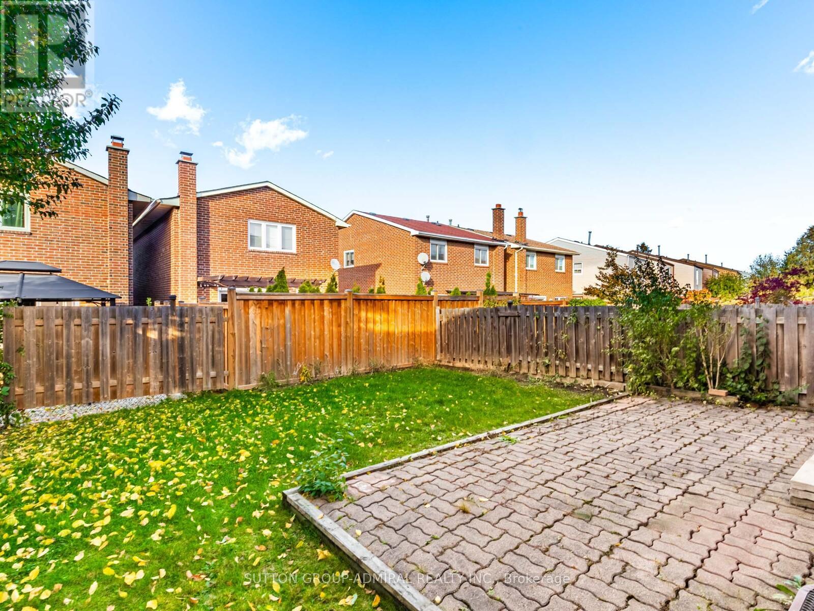 80 Bob O'link Avenue, Vaughan (Glen Shields), Ontario  L4K 1H2 - Photo 29 - N12787078