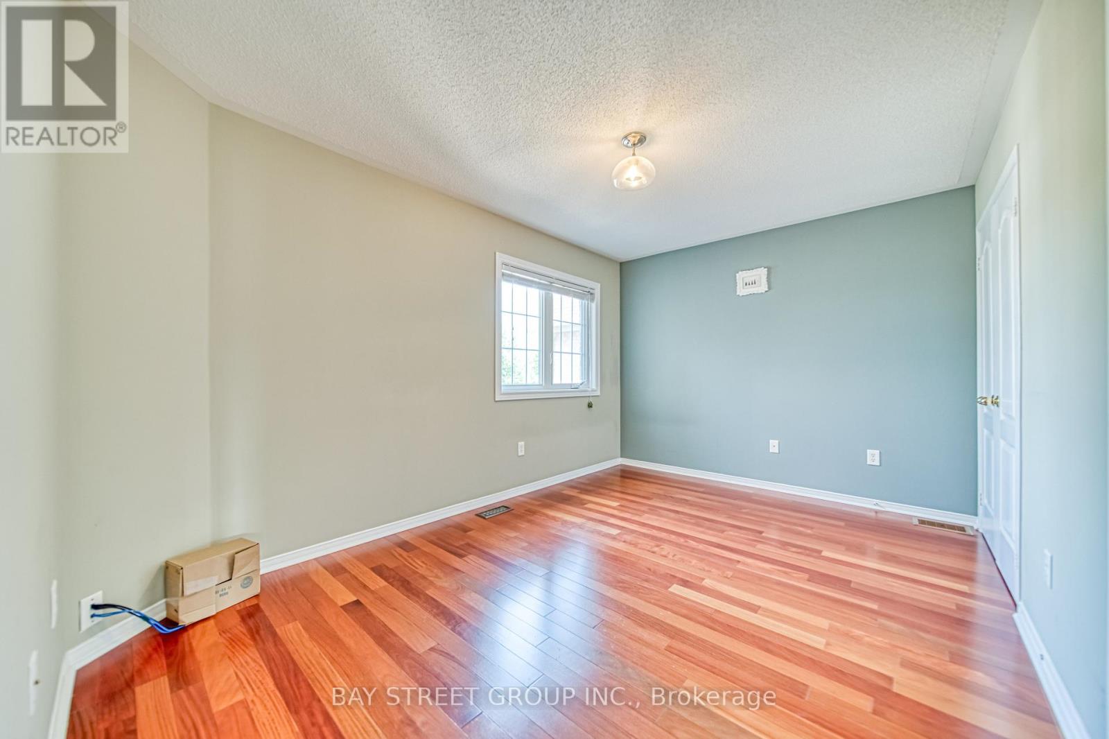 77 Weatherill Road, Markham (Berczy), Ontario  L6C 2P5 - Photo 28 - N12787128