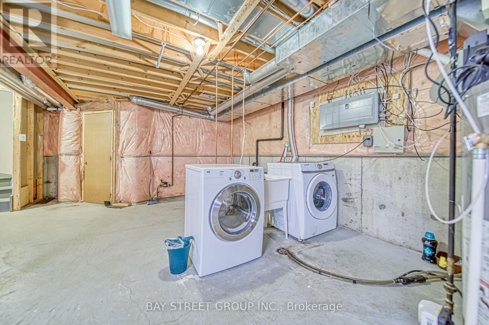 77 Weatherill Road, Markham (Berczy), Ontario  L6C 2P5 - Photo 35 - N12787128