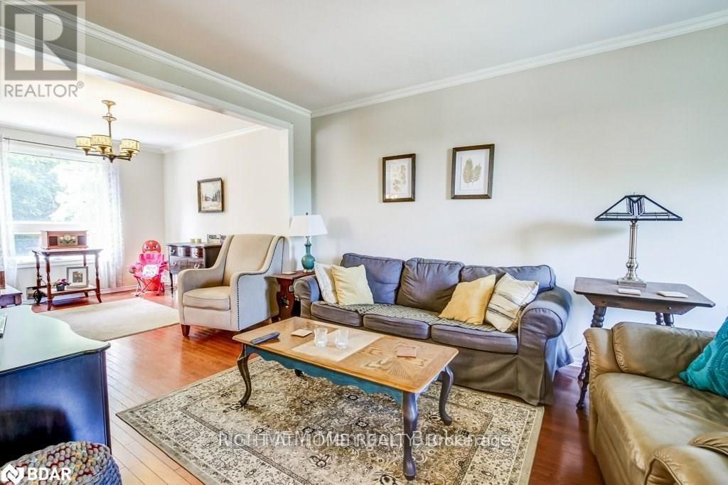 Upper - 369 Hickling Trail, Barrie (Grove East), Ontario  L4M 6A9 - Photo 2 - S12787020