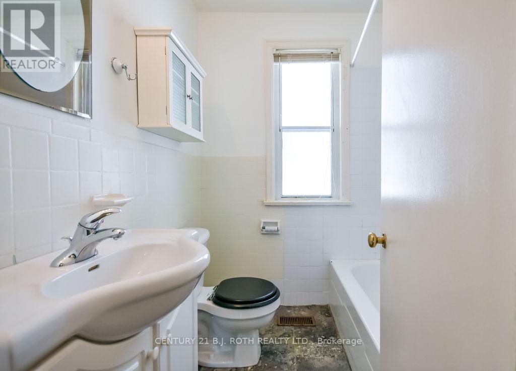 350 Millard Street, Orillia, Ontario  L3V 4H4 - Photo 31 - S12787154