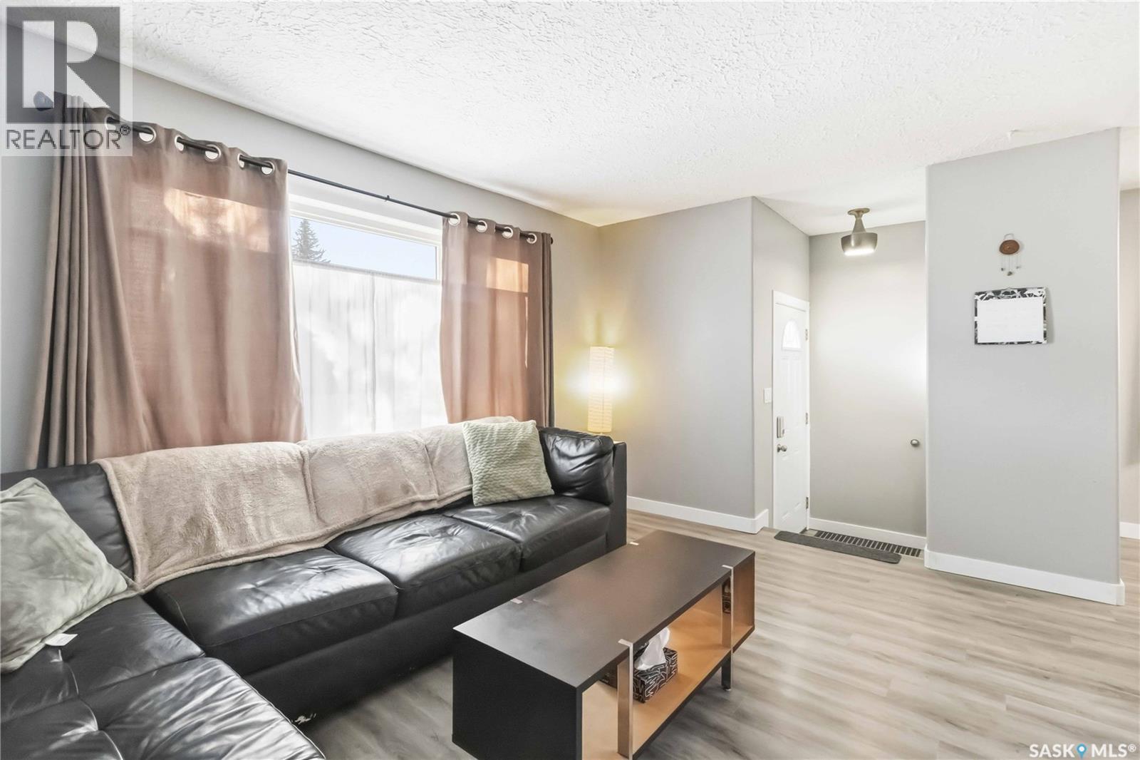 732 Mccormack Road, Saskatoon, Saskatchewan  S7M 4Z9 - Photo 3 - SK028506