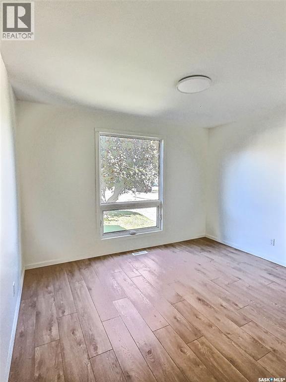 1429 Lacroix Crescent, Prince Albert, Saskatchewan  S6V 6R6 - Photo 13 - SK028448