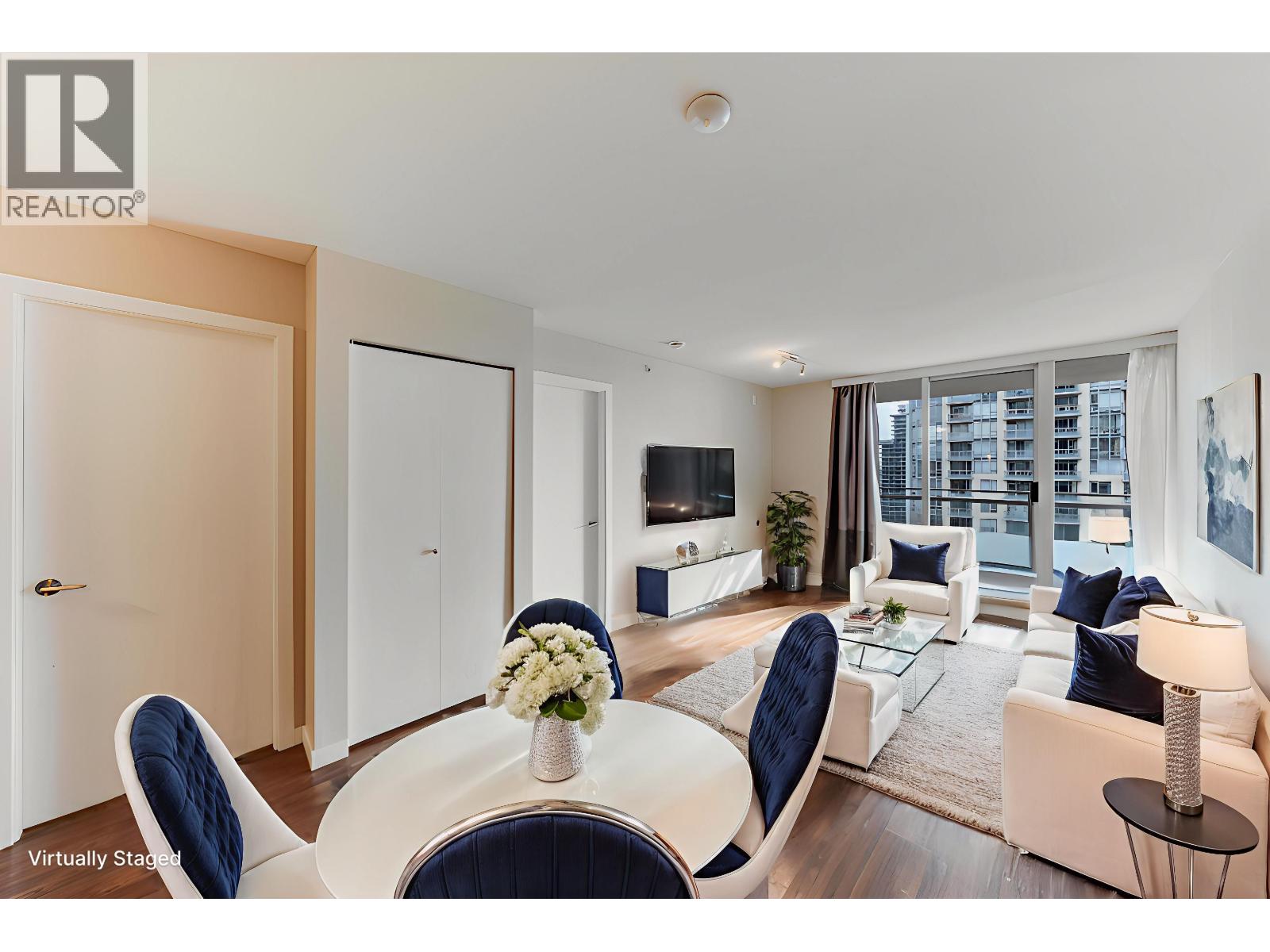 Listing Picture 7 of 30 : 2201 9868 CAMERON STREET, Burnaby / 本拿比 - 魯藝地產 Yvonne Lu Group - MLS Medallion Club Member