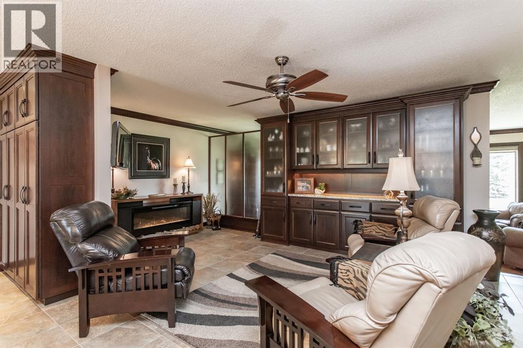 38212 Range Road 252, Rural Lacombe County, Alberta  T4L 2N2 - Photo 11 - A2207098