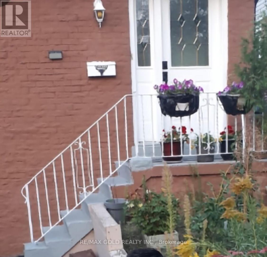 6387 CHAUMONT CRESCENT, Mississauga, Ontario