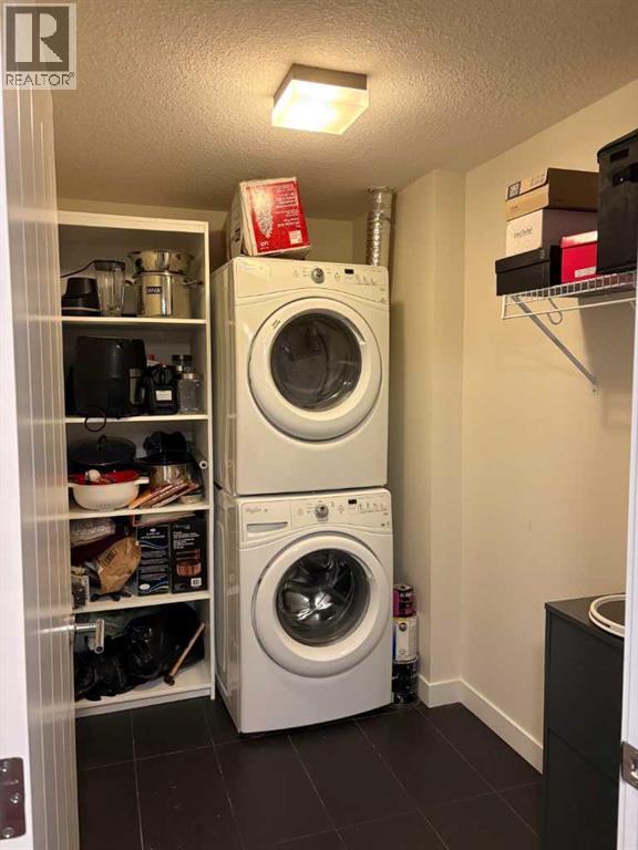 201, 25 Aspenmont Heights Sw, Calgary, Alberta  T3H 0E4 - Photo 21 - A2274190