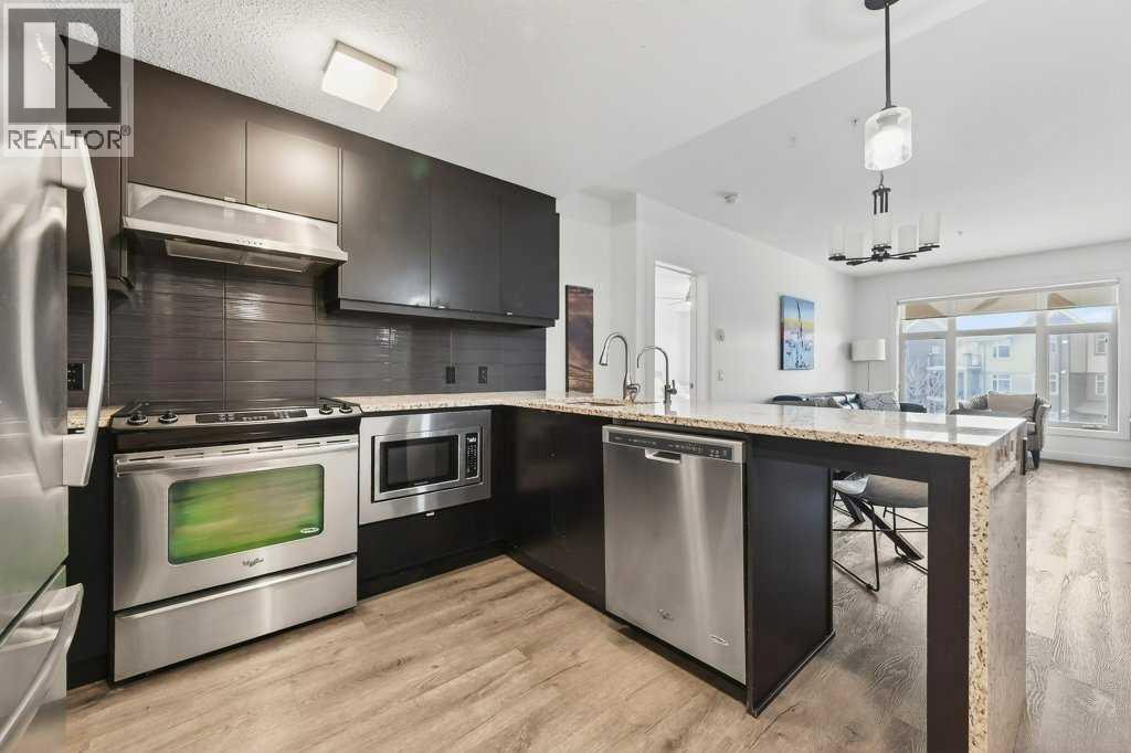 201, 25 Aspenmont Heights Sw, Calgary, Alberta  T3H 0E4 - Photo 3 - A2274190
