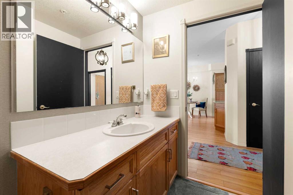 330, 4512 52 Avenue, Red Deer, Alberta  T4N 7B9 - Photo 21 - A2283975