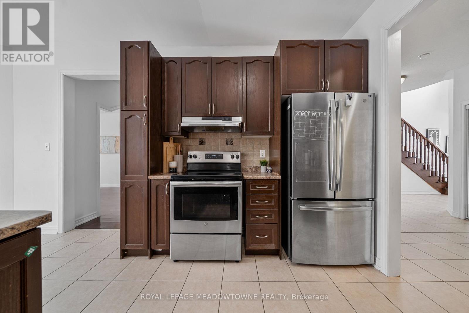 15 New Hampshire Court, Brampton, Ontario  L6S 0B9 - Photo 15 - W12787010