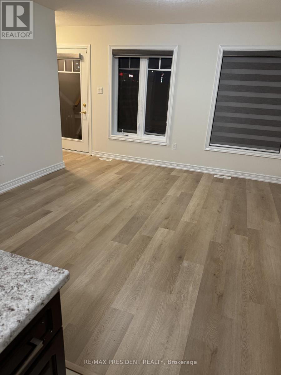 37 Winterton Court W, Orangeville, Ontario  L9W 5H8 - Photo 8 - W12787012