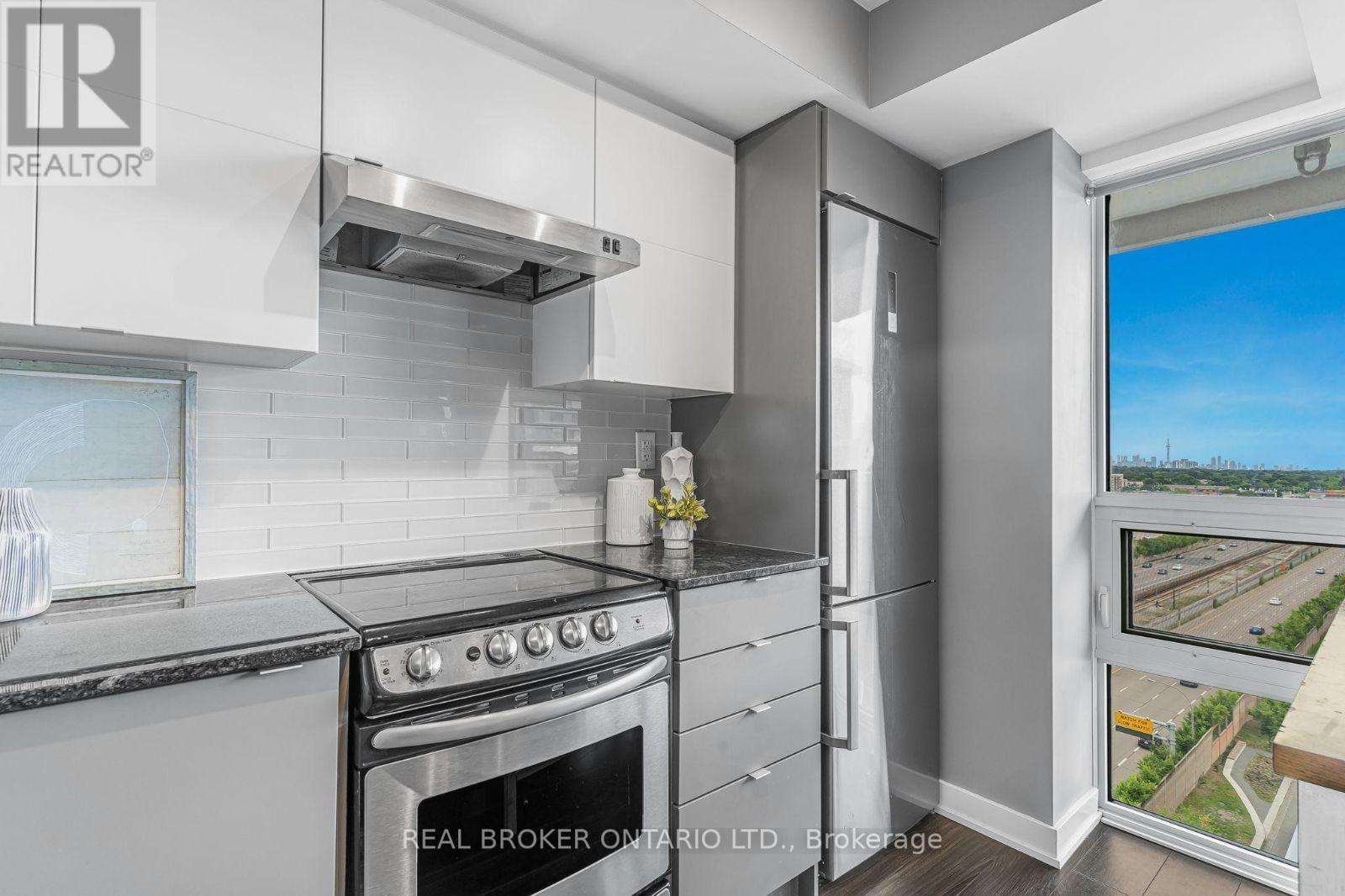 1304 - 160 Flemington Road, Toronto, Ontario  M6A 0A9 - Photo 13 - W12787056