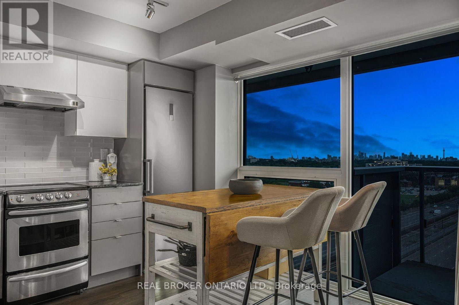 1304 - 160 Flemington Road, Toronto, Ontario  M6A 0A9 - Photo 14 - W12787056