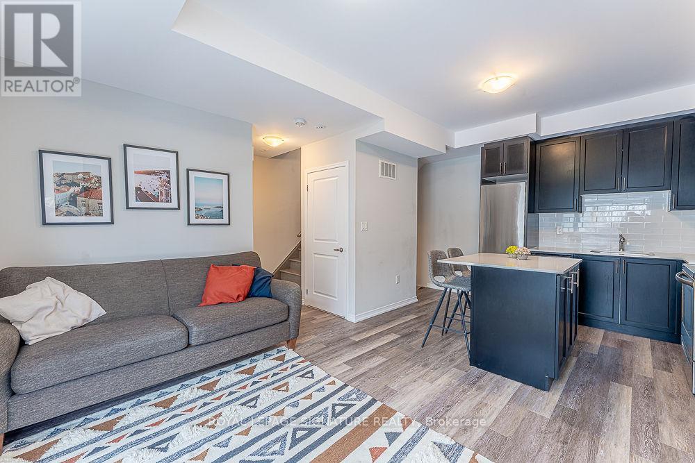 43 - 26 Fieldway Road, Toronto, Ontario  M8Z 0E3 - Photo 9 - W12787100