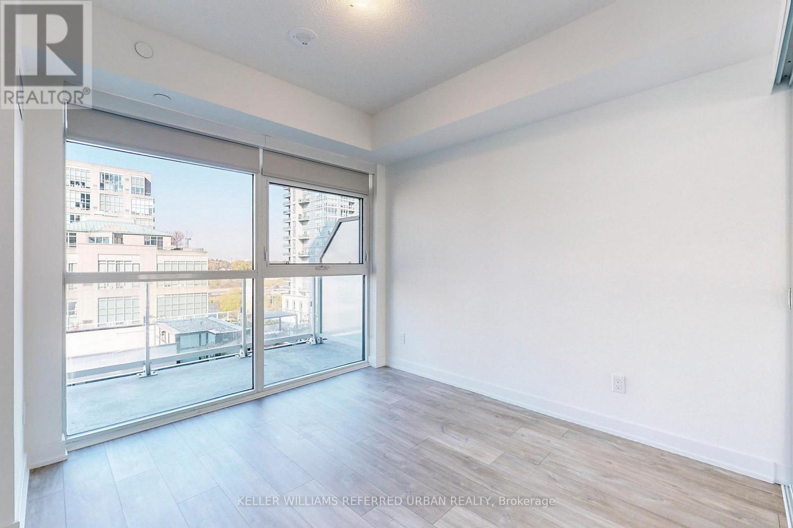 711 - 251 Manitoba Street, Toronto, Ontario  M8Y 0C7 - Photo 10 - W12787122