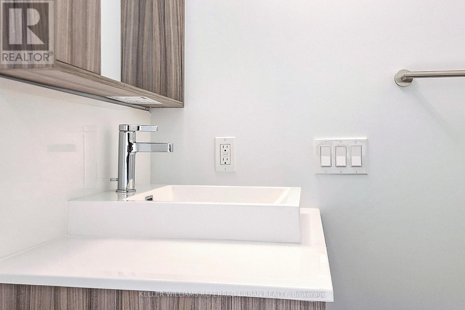 711 - 251 Manitoba Street, Toronto, Ontario  M8Y 0C7 - Photo 14 - W12787122