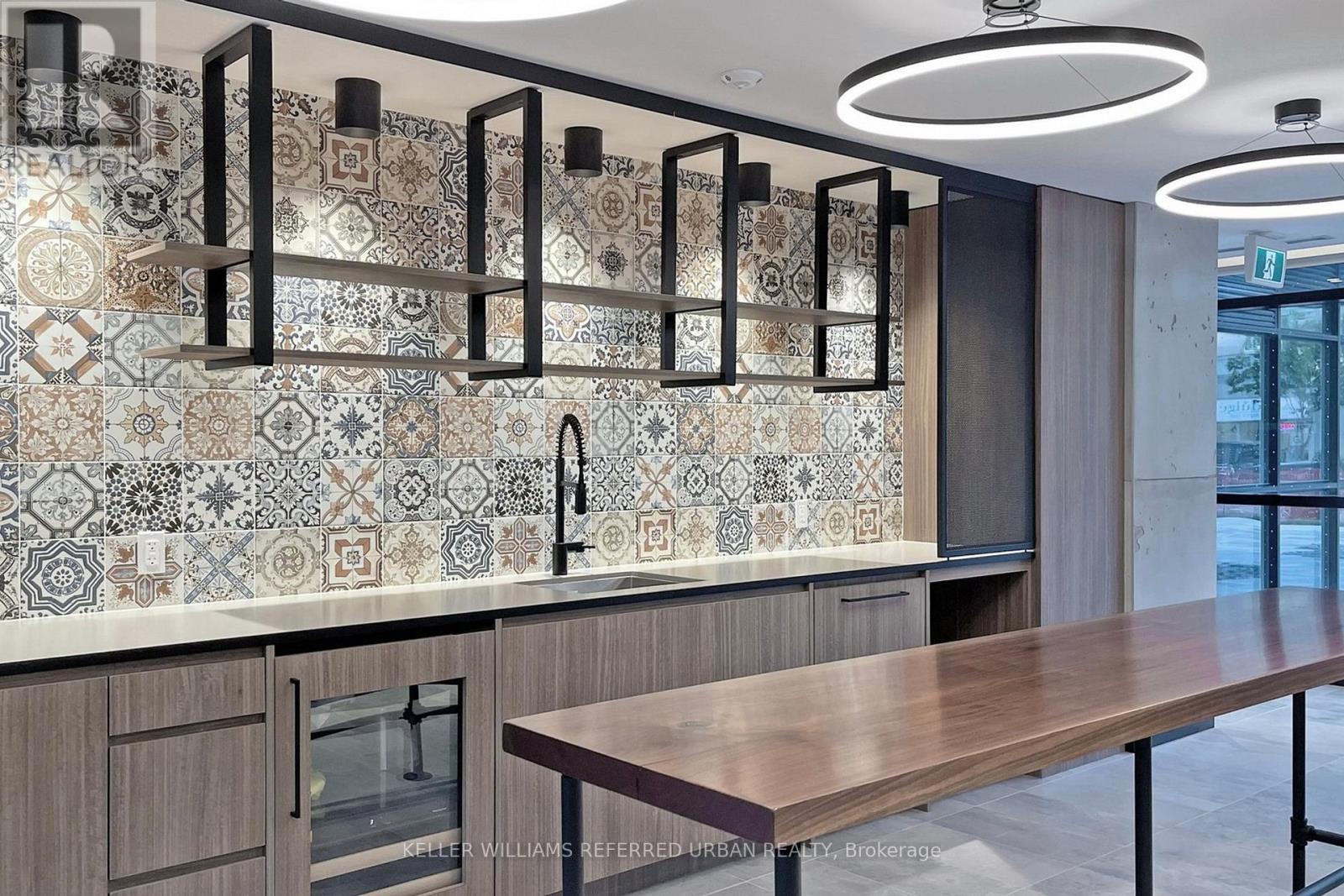 711 - 251 Manitoba Street, Toronto, Ontario  M8Y 0C7 - Photo 31 - W12787122