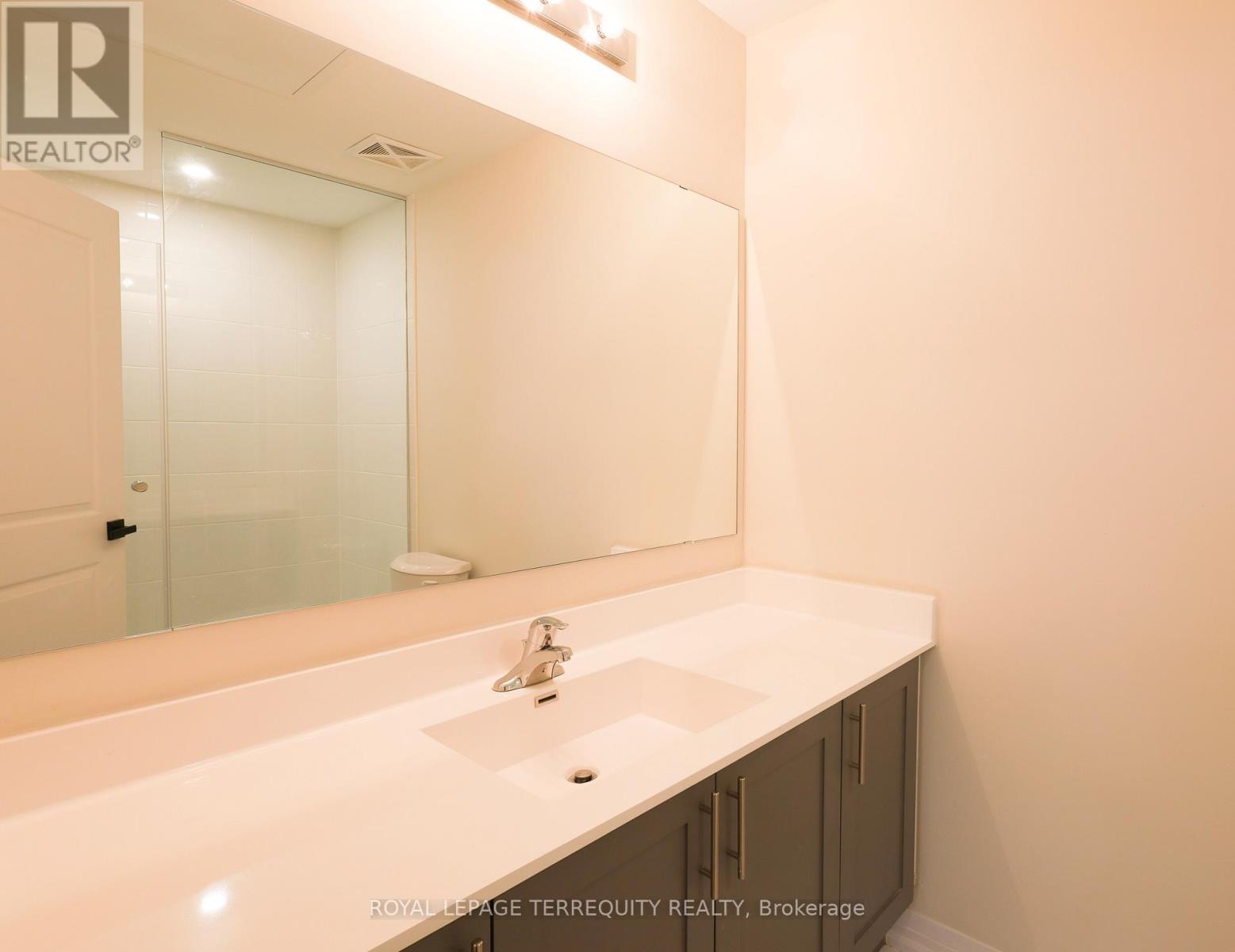 129 - 1573 Rose Way, Milton, Ontario  L9E 1N4 - Photo 16 - W12787130