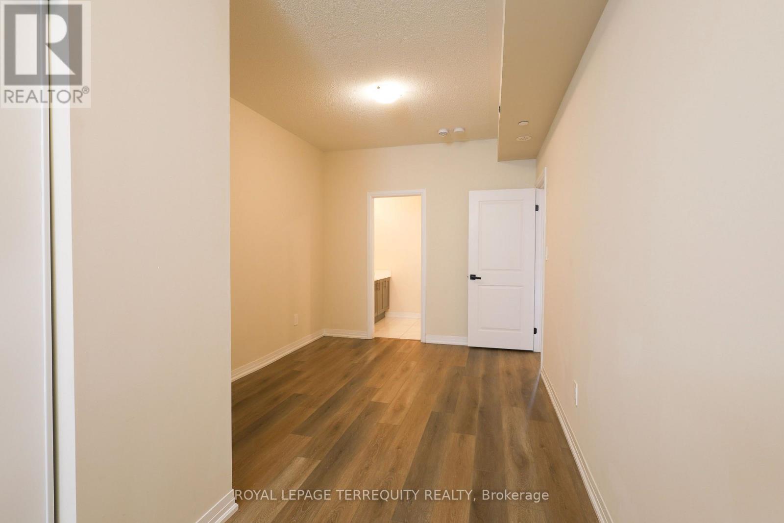 129 - 1573 Rose Way, Milton, Ontario  L9E 1N4 - Photo 21 - W12787130