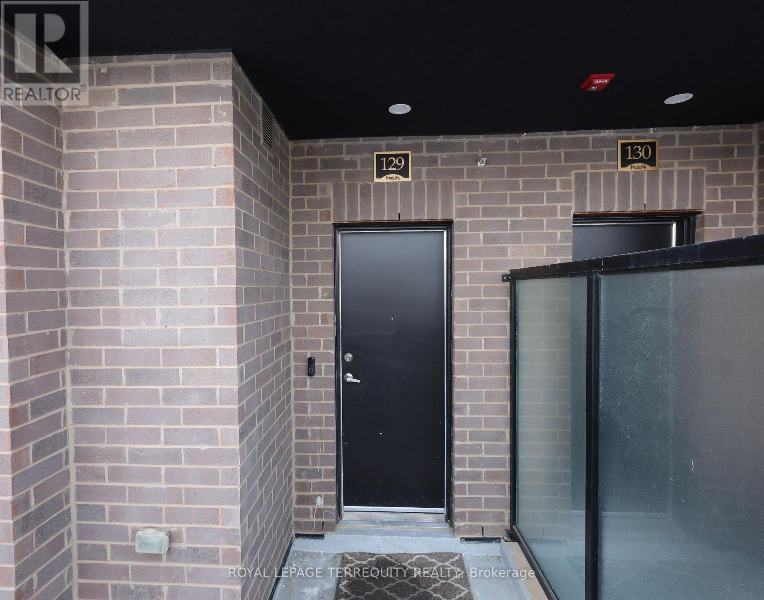 129 - 1573 Rose Way, Milton, Ontario  L9E 1N4 - Photo 5 - W12787130