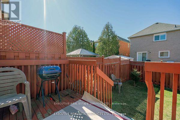 3873 Densbury Drive, Mississauga, Ontario  L5N 6Y9 - Photo 21 - W12787134
