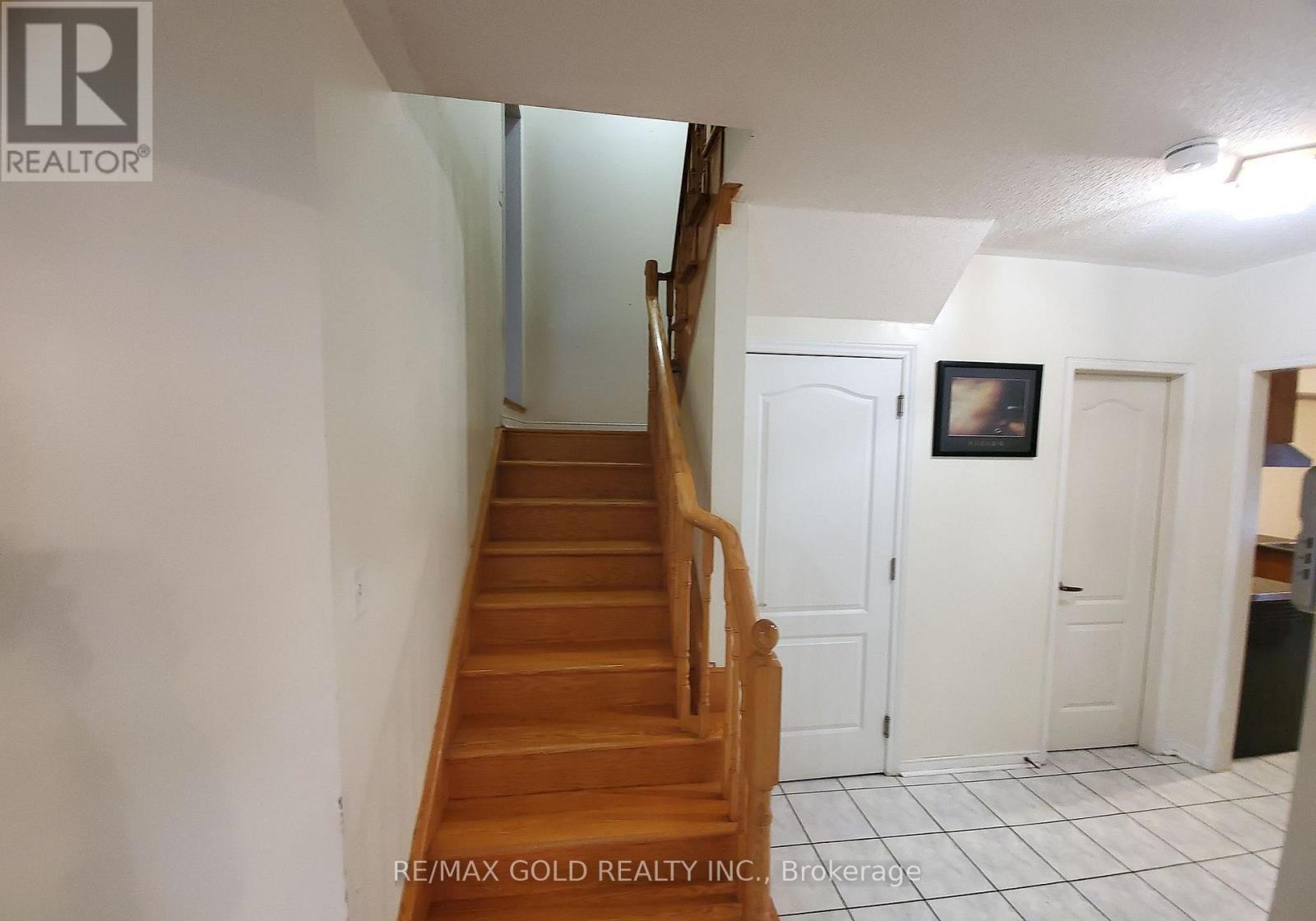 Main - 152 Binder Twine Trail, Brampton, Ontario  L6X 4V6 - Photo 12 - W12787148