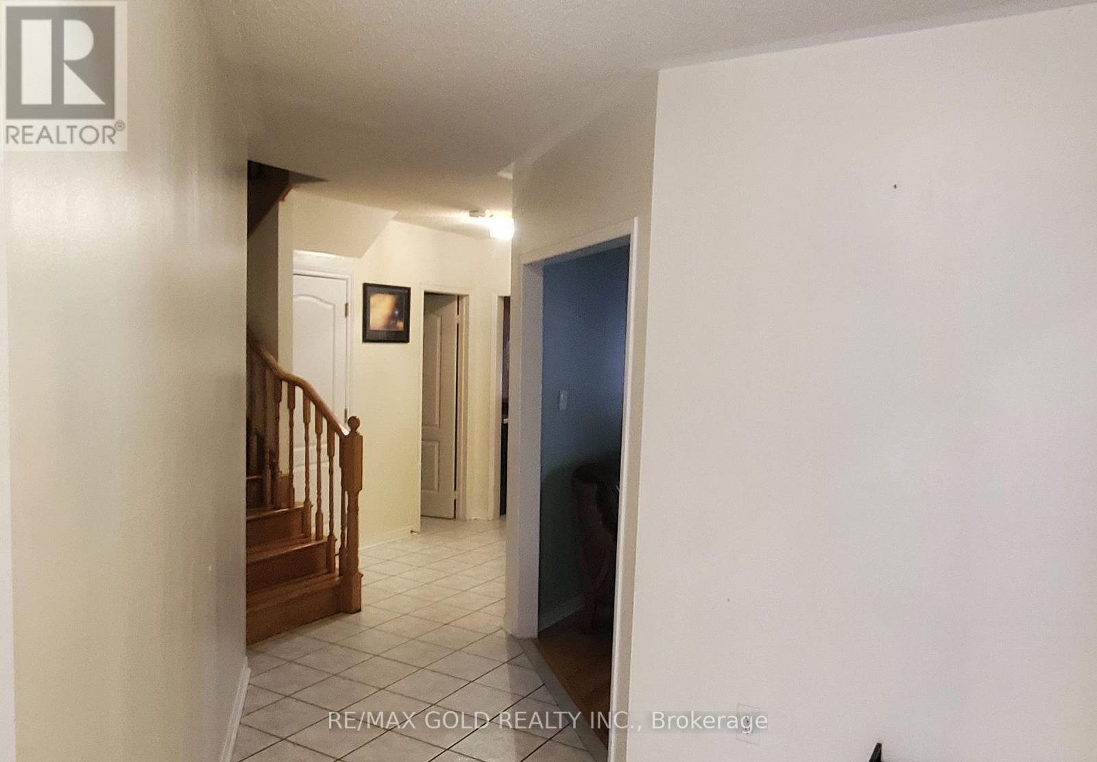 Main - 152 Binder Twine Trail, Brampton, Ontario  L6X 4V6 - Photo 3 - W12787148