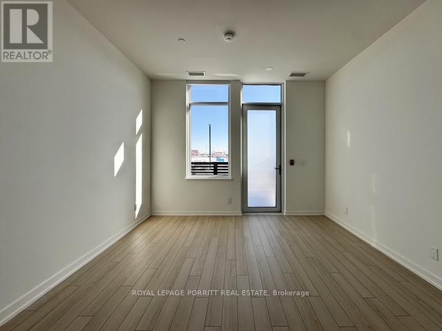 B103 - 3071 Trafalgar Road, Oakville, Ontario  L6H 8C6 - Photo 10 - W12787168