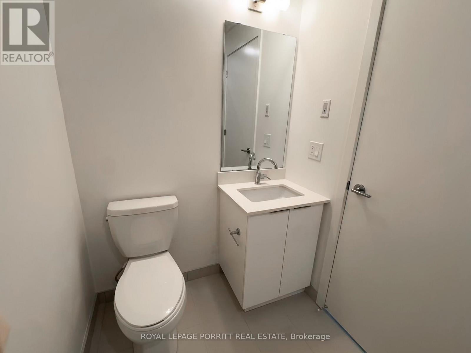 B103 - 3071 Trafalgar Road, Oakville, Ontario  L6H 8C6 - Photo 20 - W12787168