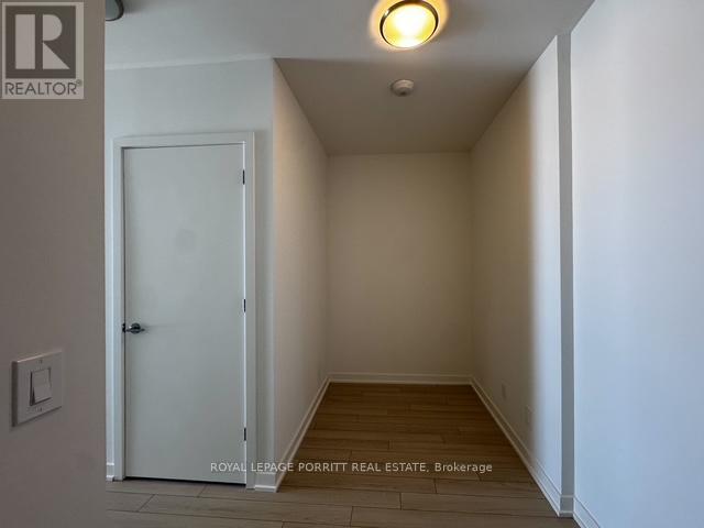 B103 - 3071 Trafalgar Road, Oakville, Ontario  L6H 8C6 - Photo 23 - W12787168