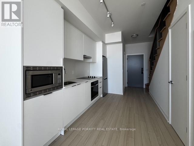 B103 - 3071 Trafalgar Road, Oakville, Ontario  L6H 8C6 - Photo 7 - W12787168