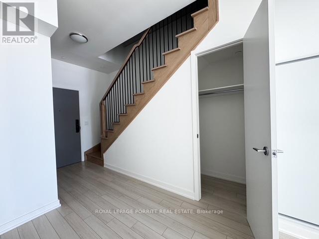 B103 - 3071 Trafalgar Road, Oakville, Ontario  L6H 8C6 - Photo 8 - W12787168