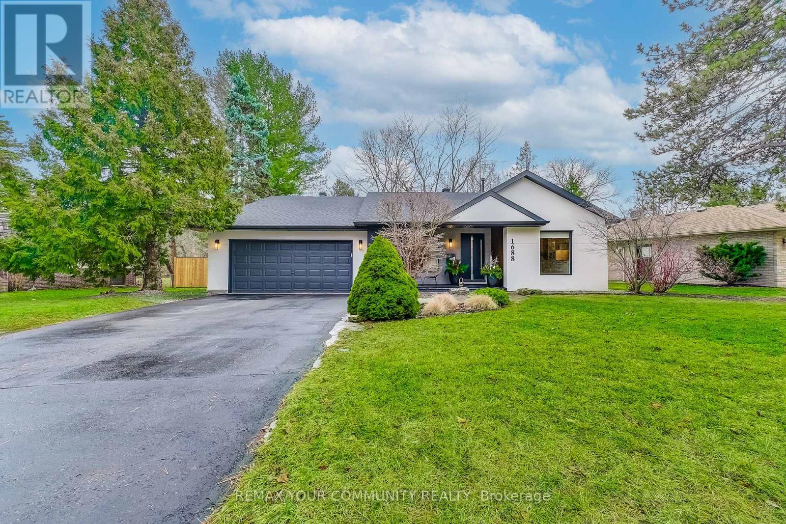 1688 MISSENDEN CRESCENT, Mississauga, Ontario
