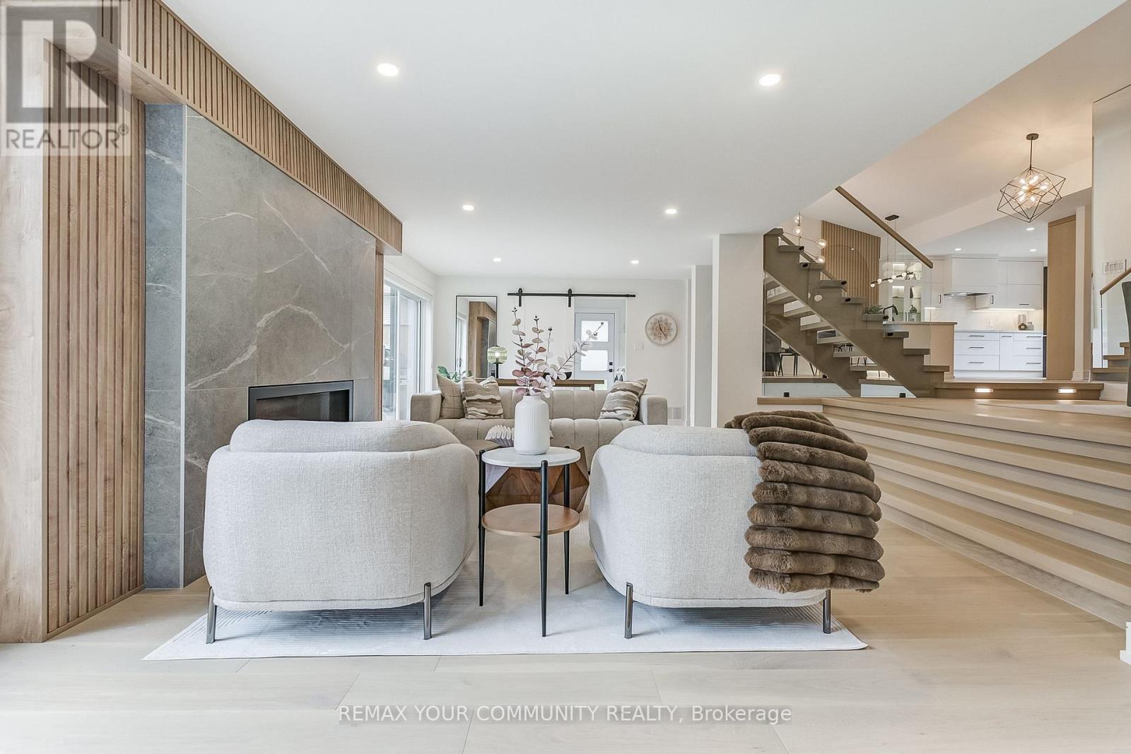 1688 Missenden Crescent, Mississauga, Ontario  L5J 2T4 - Photo 21 - W12787182