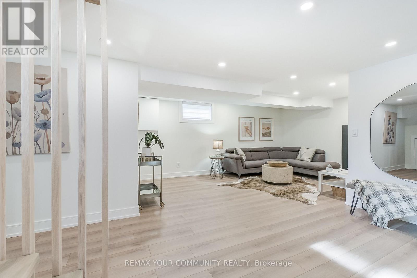 1688 Missenden Crescent, Mississauga, Ontario  L5J 2T4 - Photo 37 - W12787182