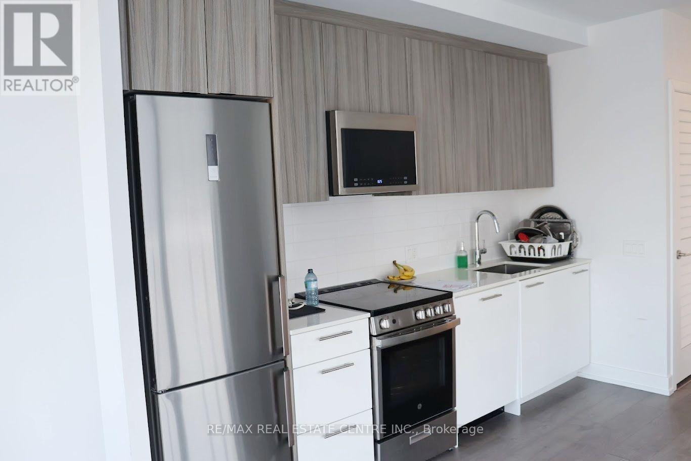 1208 - 225 Veterans Drive, Brampton, Ontario  L7A 5L7 - Photo 7 - W12787188