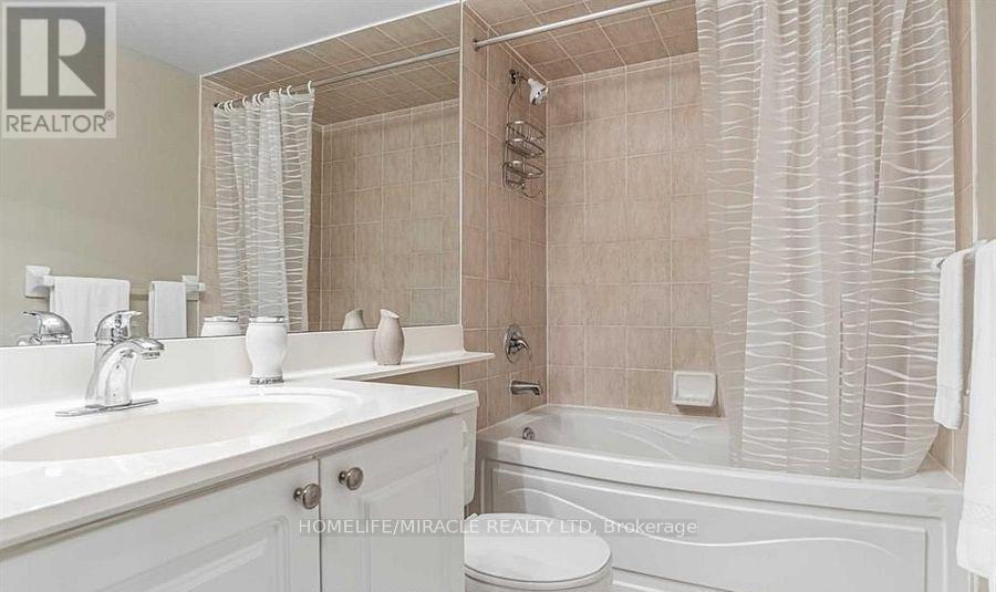 1401 - 3880 Duke Of York Boulevard, Mississauga, Ontario  L5B 4M7 - Photo 15 - W12787190