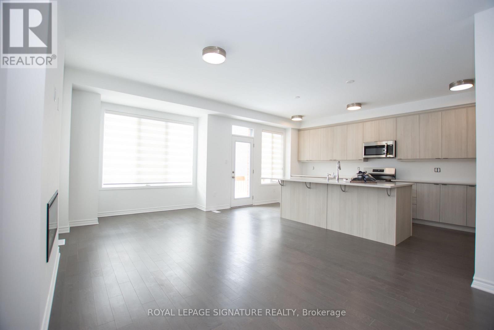 3216 Meadowridge Drive, Oakville, Ontario  L6H 8B4 - Photo 10 - W12787192